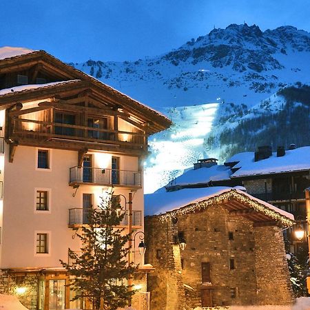 Maison De Famille Les 5 Freres Val-dʼIsère Buitenkant foto